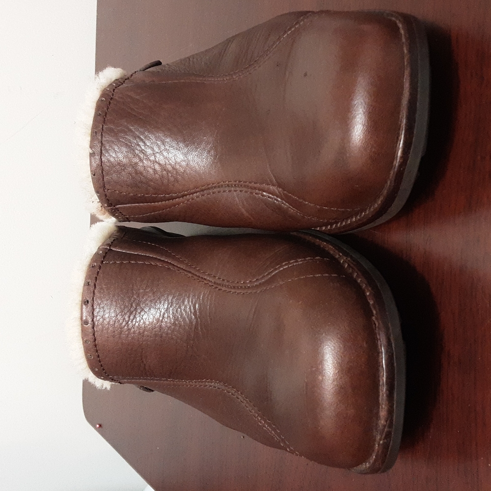 UGG Landford Women's Mule Leather Sandal